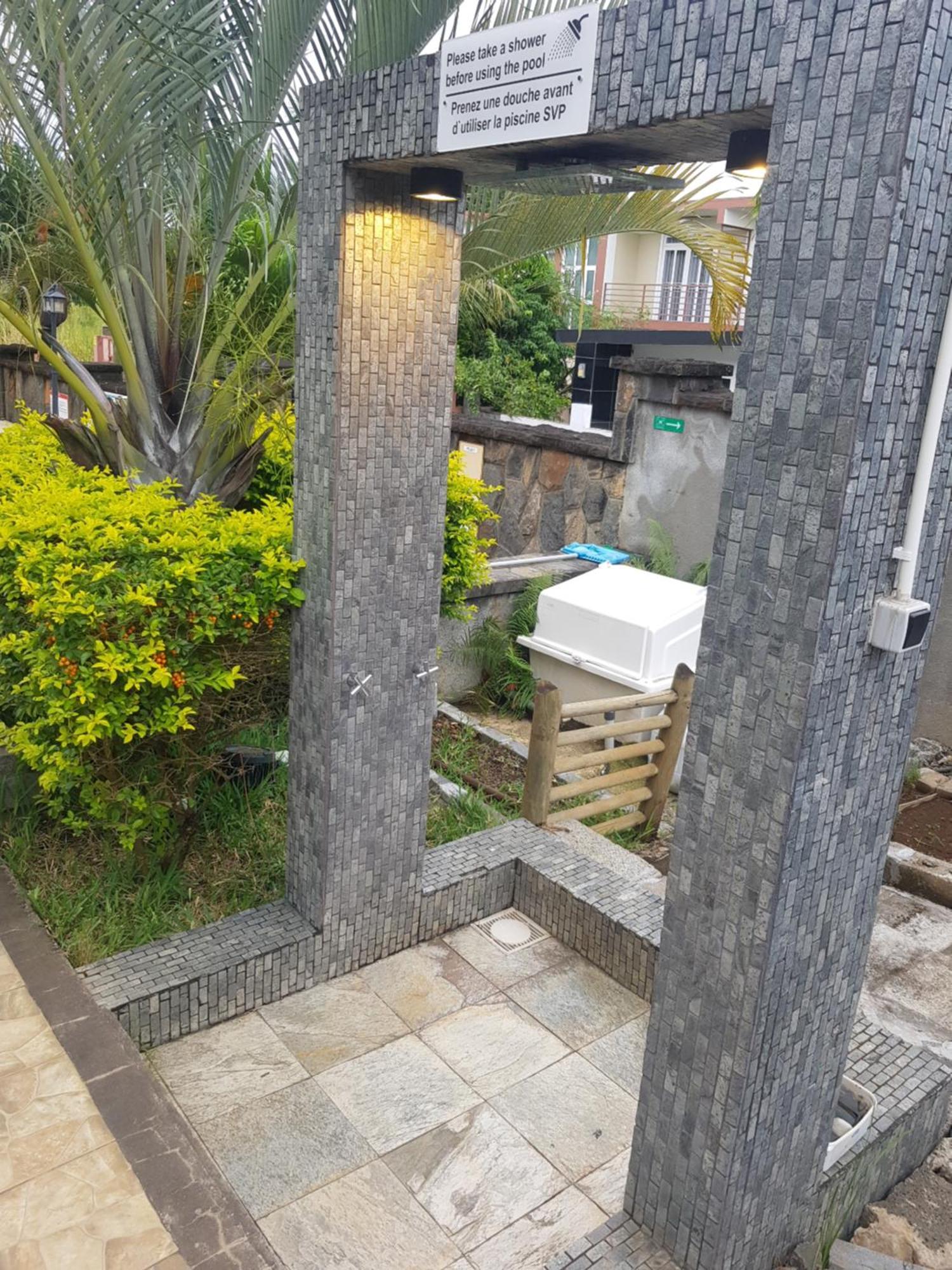 Villas Rocher Grand Bay Εξωτερικό φωτογραφία